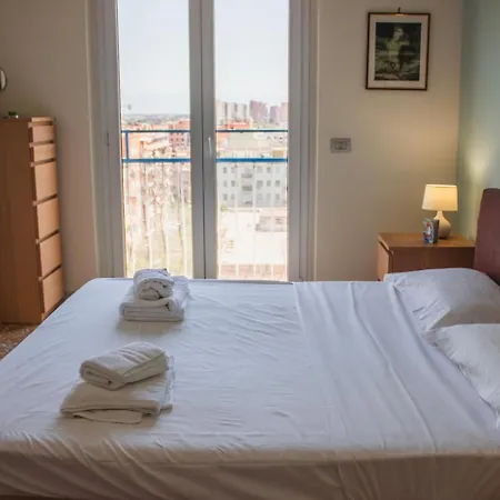 Luminoso Non Lontano Dalla Stazione Termini Apartmán